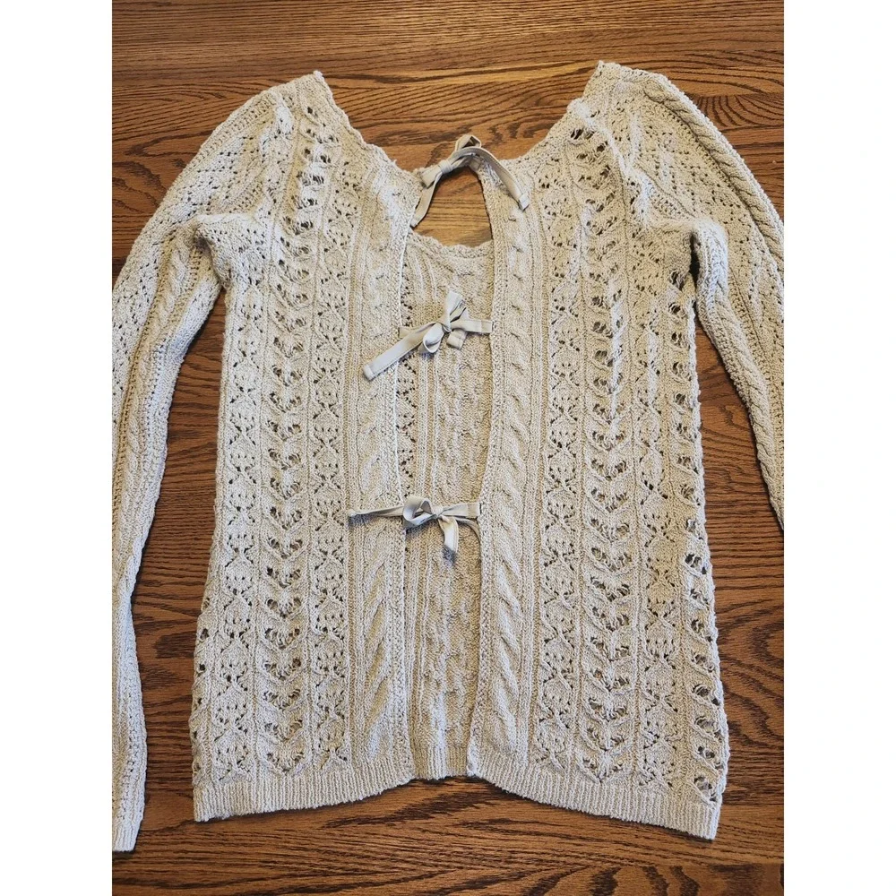 Free People Cable Knit Sweater Womens Size Large Beige Open Back Bow Lightweight